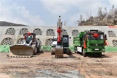 中鐵二十局研制生產(chǎn)的國內(nèi)首套隧道施工電動出碴設(shè)備問世